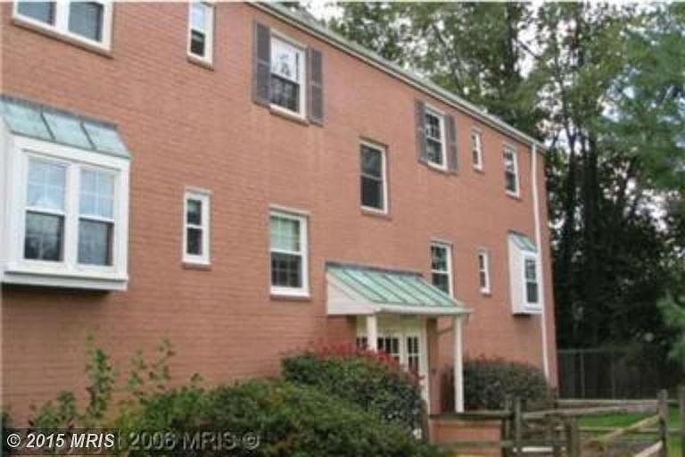 1st image of 6249 Wilson Blvd #242