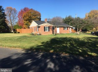 10902 Donelson Dr, Williamsport, MD 21795