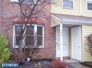 104 Brookwood Dr, Ambler, PA 19002