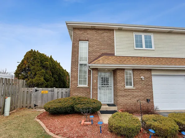 11030 S Roberts Rd Unit 1, Palos Hills, IL 60465
