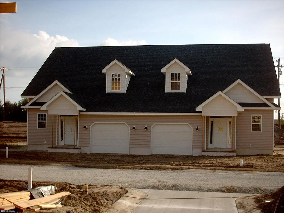 1st image of 516A Village Green Drive #516A