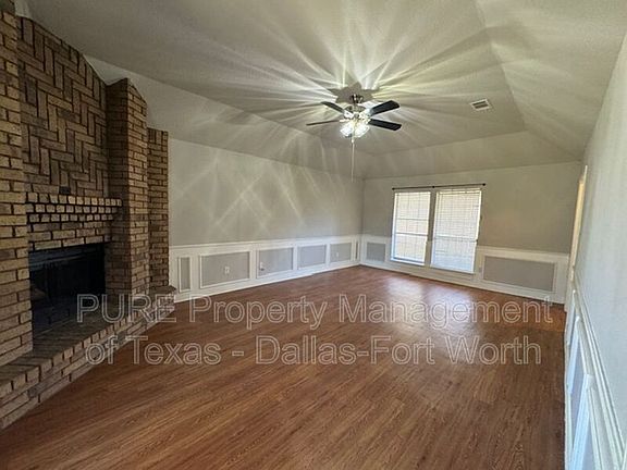 4th image of 7337 Post Oak Dr