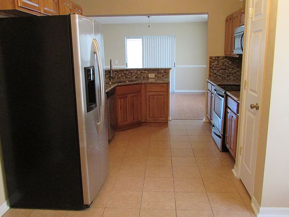 3rd image of 7352 Governors Park Rd