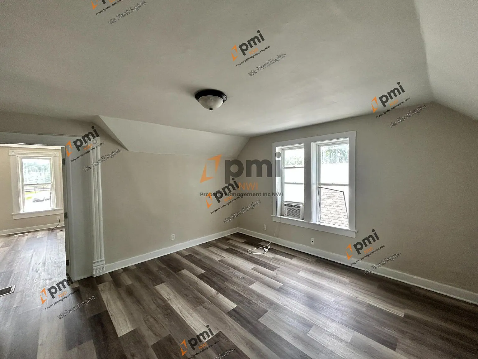 2 bed, 1.0 bath, 850 sqft, $1,050 — Photo 4