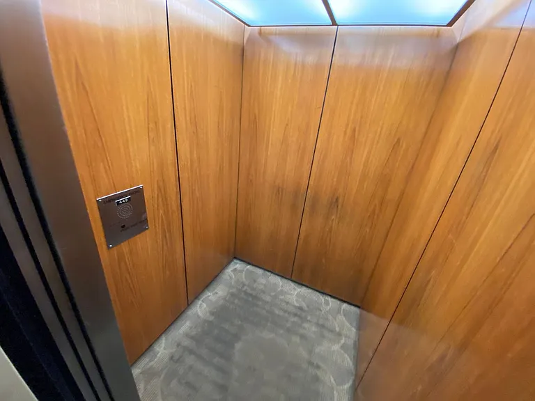 1616 HINMAN — Photo 37