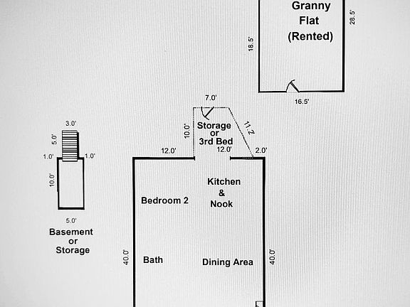 Photo shows dimensions and layout of home. Total livable square footage is 1040ft. Note there is a stand alone granny flat on the property that is currently rented. Both units have their own off-street parking.