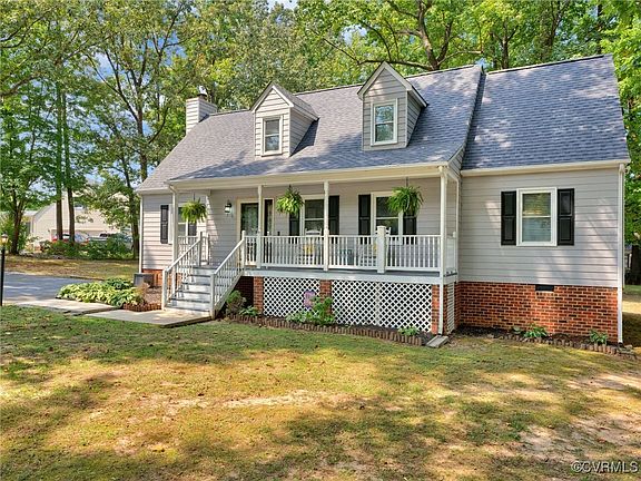 3rd image of 7116 Birchwood Cir
