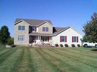 2227 Pickerington Rd NW, Carroll, OH 43112