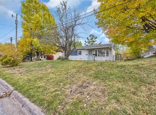 2311 23rd Street Ct, Bettendorf, IA
