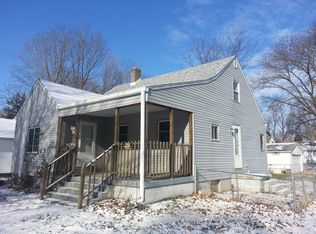 1544 E Decatur St, Decatur, IL 62521