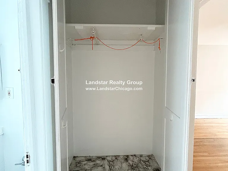 2348 W Touhy Ave #2H — Photo 7