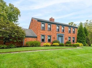 7044 Driftwood Ln, West Chester, OH 45241