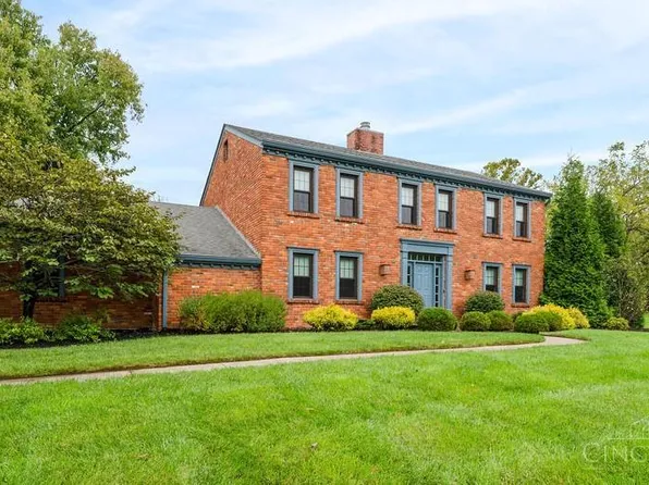 7044 Driftwood Ln, West Chester, OH 45241