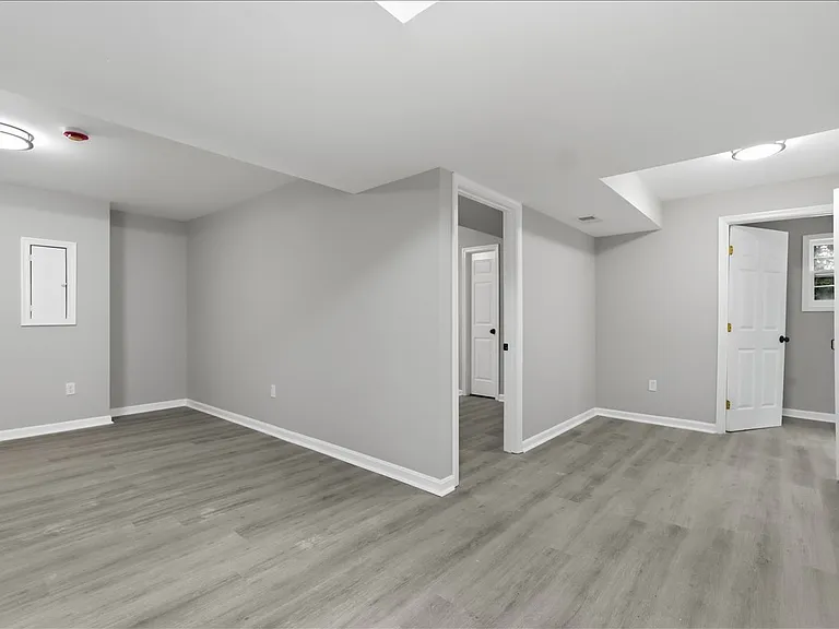 9200 Pebble Ct — Photo 24