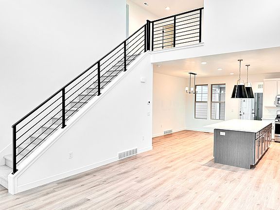 3rd image of 6847 W Ripple Rd