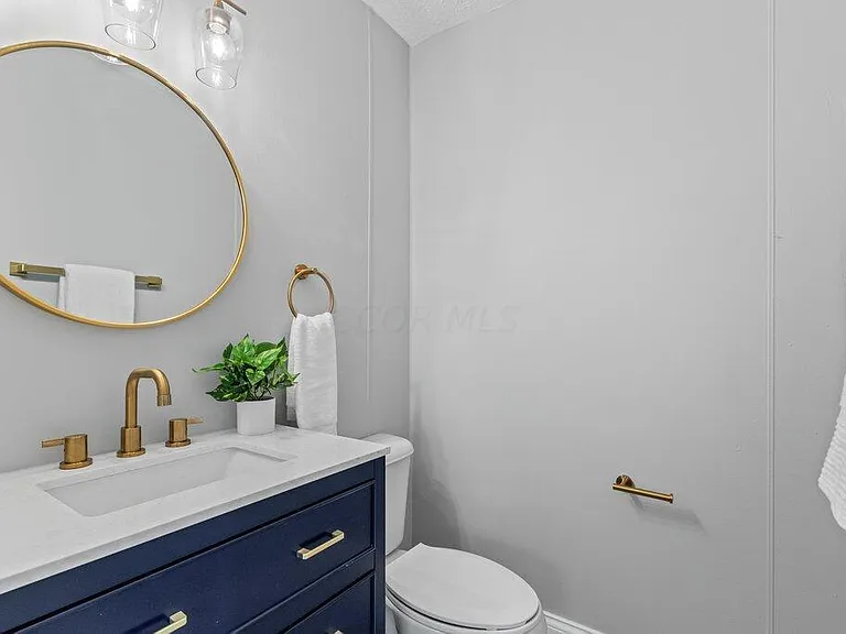 1474 Glenn Ave — Photo 13