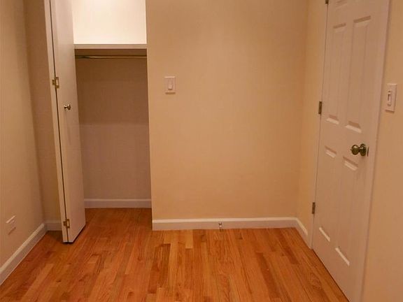 4th image of 516 E 79th St APT 3B