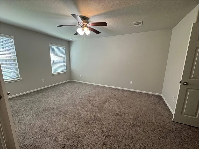 149 Camelot Place Ct — Photo 12