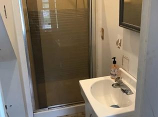 145 Middle Rd FLOOR 2, Sayville, NY 11782