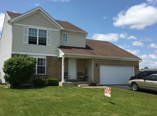 16610 Zausa Dr, Crest Hill, IL 60403