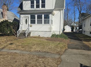 39 Iver Ave, East Haven, CT 06512