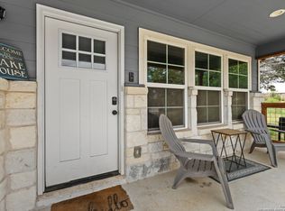 2319 Westview Dr, Canyon Lake, TX 78133