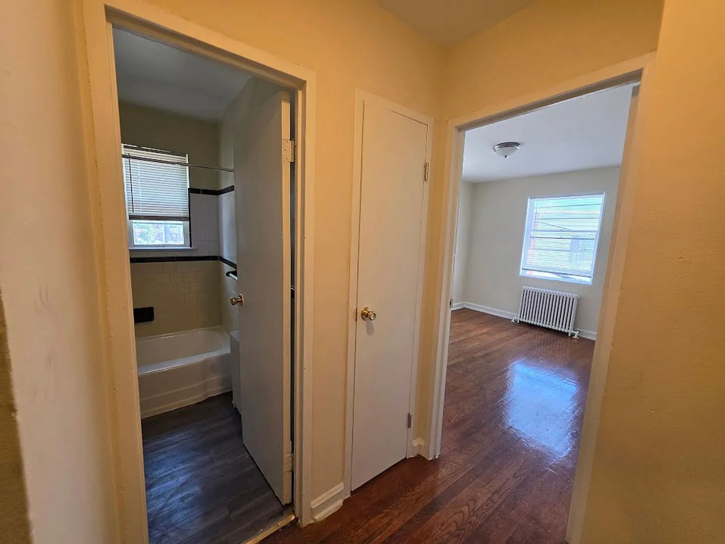 136 Kenilworth Ave Ne — Photo 4