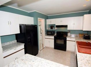 1601 S Maple Rd, Ann Arbor, MI 48103