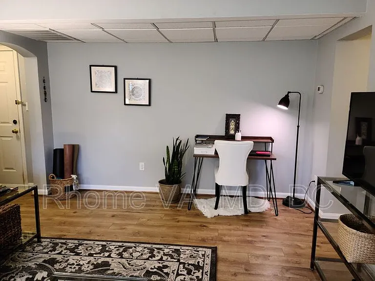 1720 N Queens Ln #3170 — Photo 8