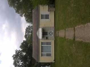 1606 Wilbur St, South Bend, IN 46628