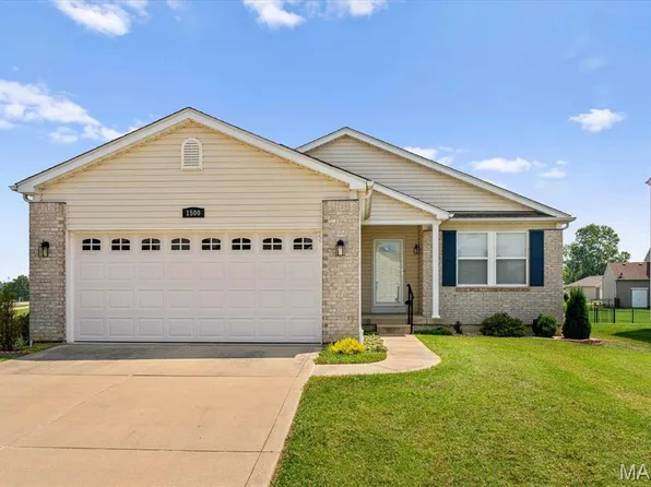 1500 Bountiful Ln, Belleville, IL 62220