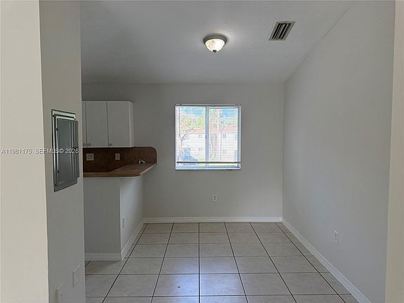 4th image of 2920 SE 13th Rd #20145