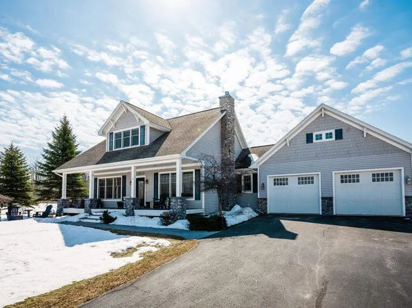 338 Bluewater Trl, Boyne City, MI 49712