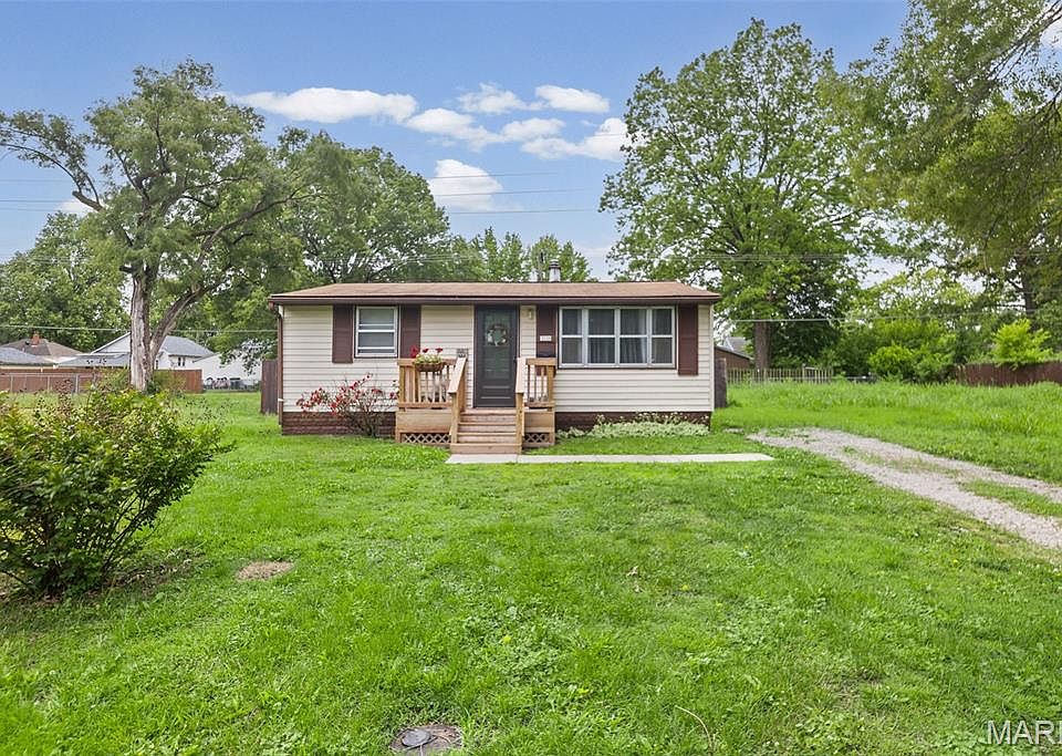 1st image of 2120 Miracle Ave