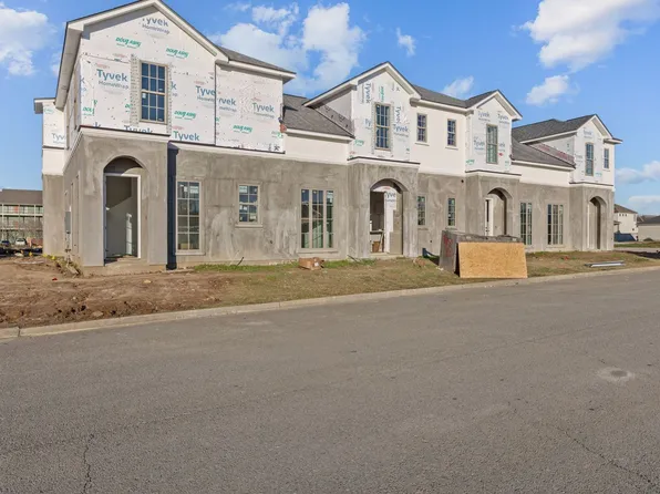 905 Broyles St, Youngsville, LA