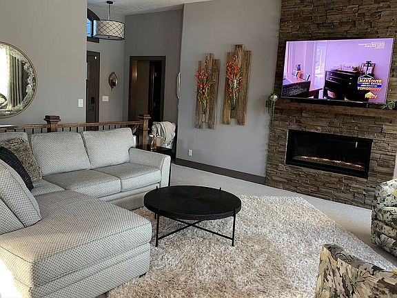 Cozy Efficient Gas Fireplace