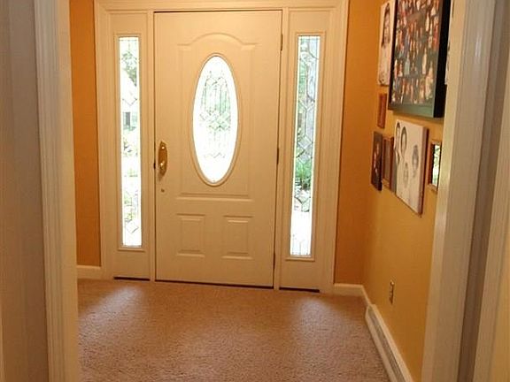 4th image of 505 Kenilworth Dr