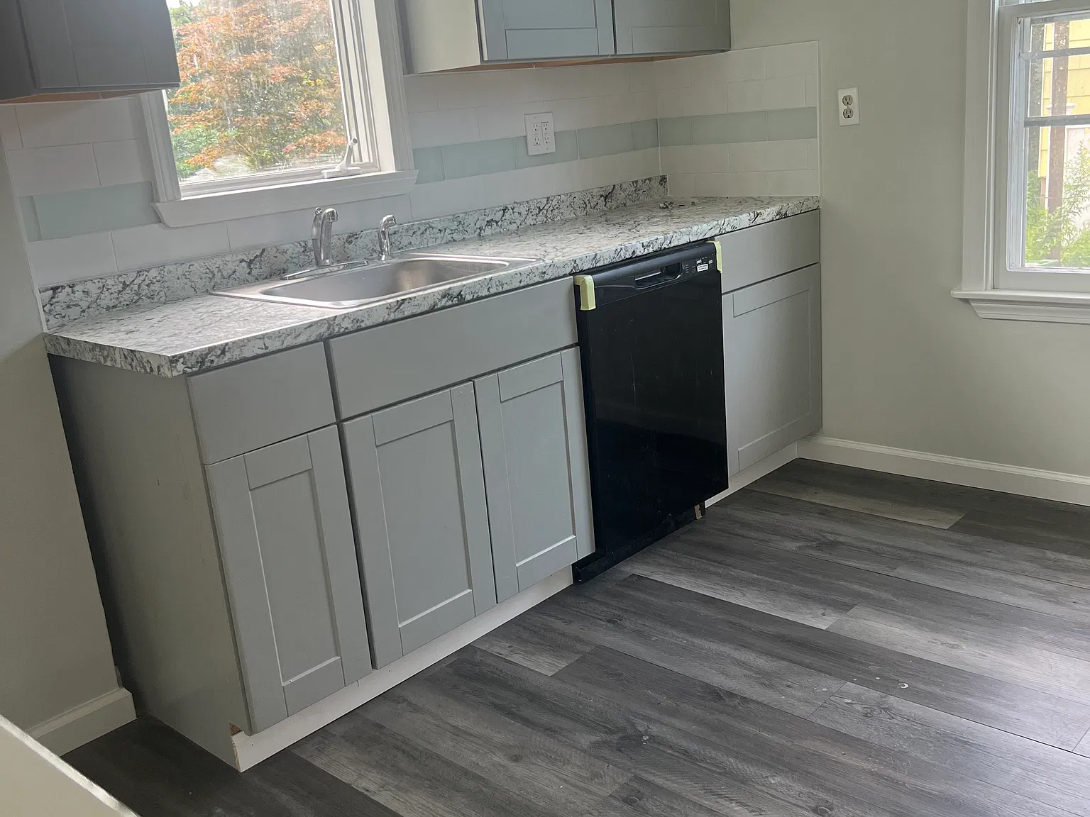 3 bed, 1016 sqft, $2,500 — Photo 4