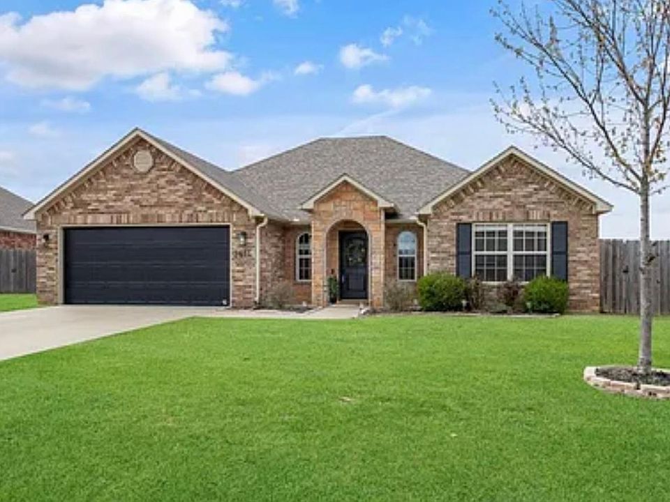 1st image of 2611 Whispering Woods Ct