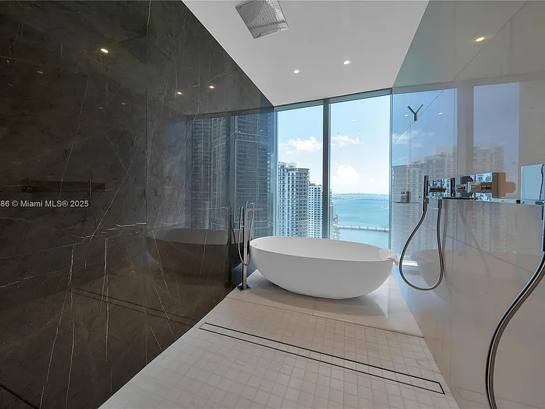 300 Biscayne Boulevard Way #2804 — Photo 62
