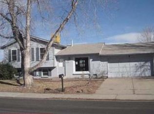 2450 S Naples Way, Aurora, CO 80013
