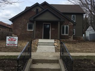 454 Chestnut St, Valparaiso, IN 46385