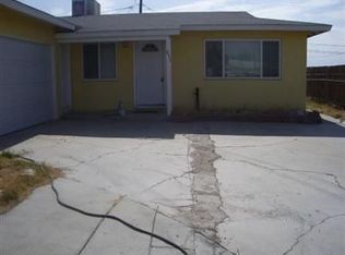 651 Elm St, Barstow, CA 92311