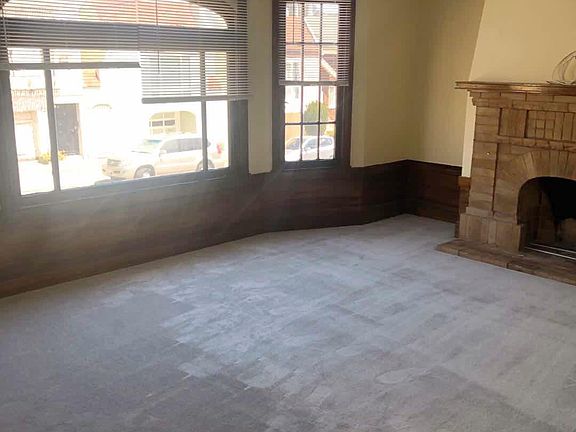 2nd image of 815 36th Ave