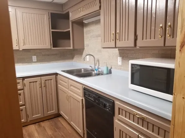 23666 Kingdom Dr, Nevis, MN 56467