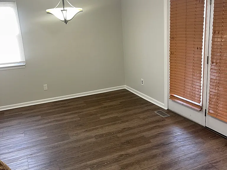 1400 Harford Square Dr — Photo 4