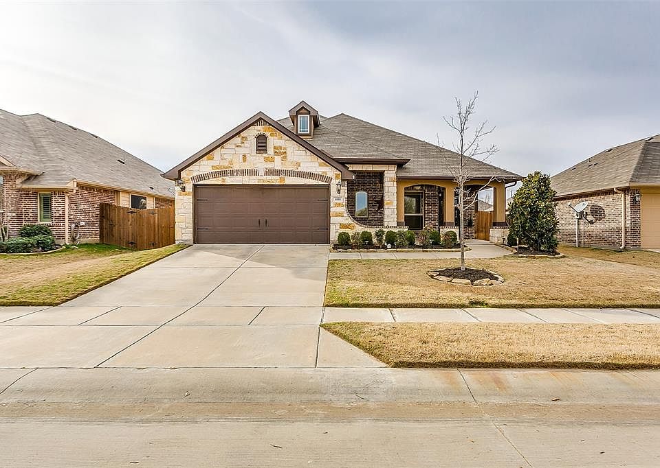 1st image of 1008 Stampede Dr