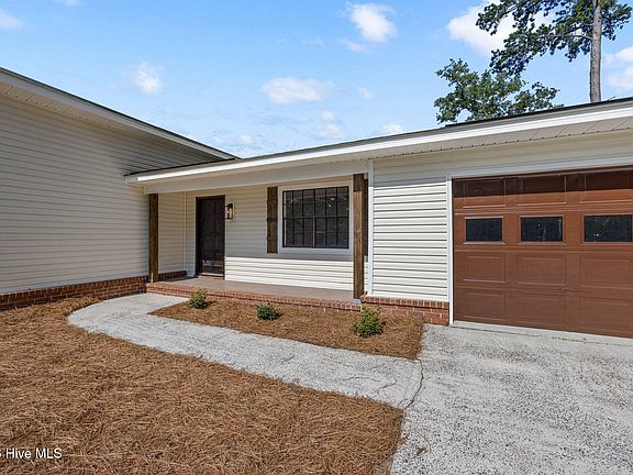 4th image of 257 Willowood Court