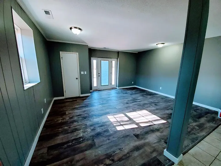 3990 Seven Springs Rd — Photo 20
