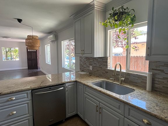 3rd image of 3355 Atwater Ave